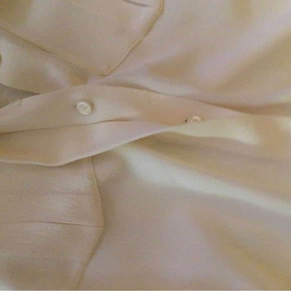 🧡Sold ebay🧡Chanel 2015 Cruise Collection Creme silk high-low top Fr 38 - Picture 6 of 10